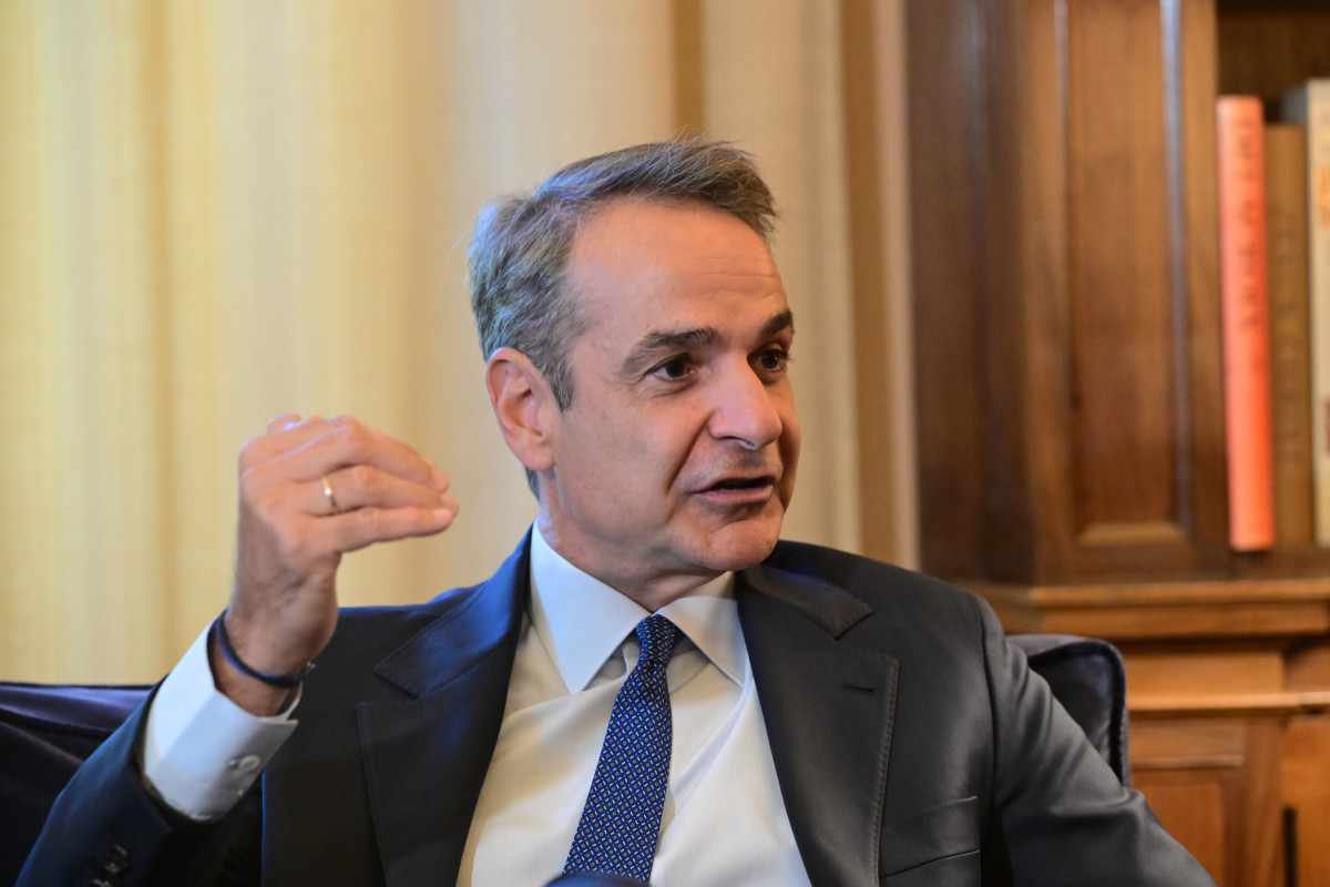 Γιάννης Τριήρης: Λίγοι τα περισσότερα και πολλοί τα λίγα