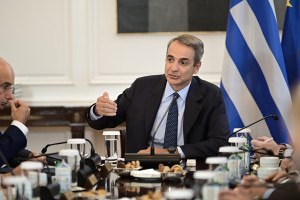 Σαφές μήνυμα Μητσοτάκη: Η πτώση της χονδρικής να φανεί στους λογαριασμούς ρεύματος Σεπτεμβρίου