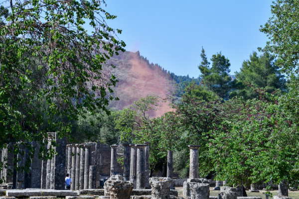 ΔΕΗ ενεργώ για το περιβάλλον: Αποκατάσταση περιοχών στην Αρχαία Ολυµπία