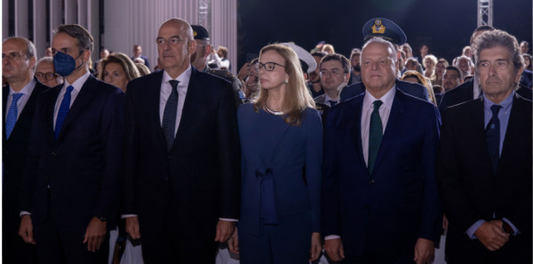 Η METLEN παρέδωσε στο ΥΠΕΘΑ τη νέα βιοκλιματική πρόσοψη του ιστορικού κτιριακού συγκροτήματος στο Στρατόπεδο «Στρατάρχη Παπάγου»