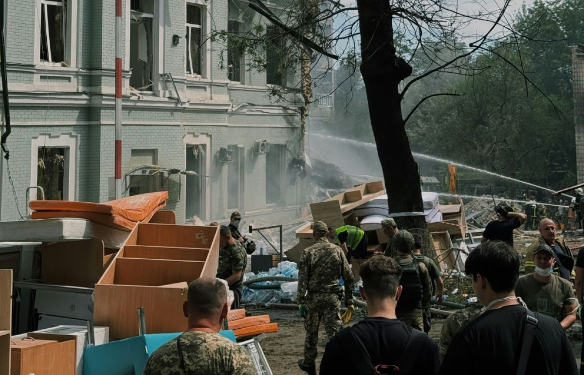 Έξι νεκροί στην Ουκρανία από ρωσικά πυρά, διακοπές της ηλεκτροδότησης στο Κίεβο