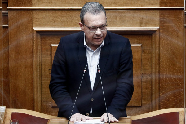 Φάμελλος: Η Ελλάδα είχε το πιο ακριβό ρεύμα στην Ευρώπη το 2022