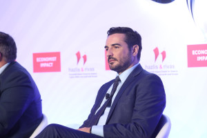 ΤΕΡΝΑ ΕΝΕΡΓΕΙΑΚΗ: Ο Μανώλης Μαραγκουδάκης ολοκληρώνει την 30ετή πορεία του. Νέος CEO ο Αριστοτέλης Χαντάβας.