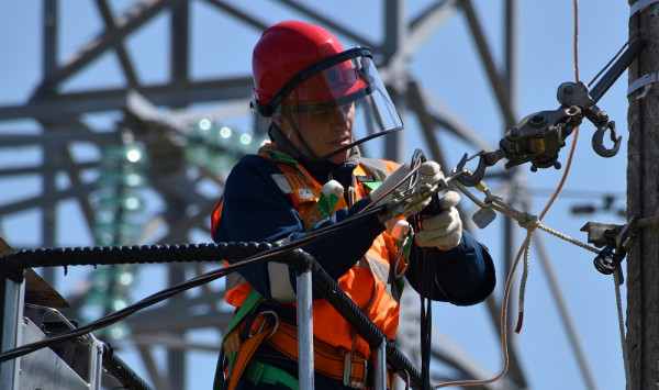 ΑΔΜΗΕ: Μειωμένα κατά 26,1% τα κέρδη στο α&#039; τρίμηνο του 2022