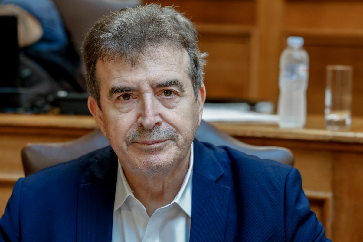 Συγχαρητήρια του Μ. Χρυσοχοΐδη στη ΔΑΟΕ για την εξάρθρωση του κυκλώματος λαθρεμπορίων καυσίμων