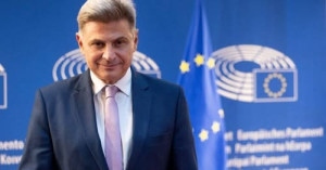 Ν. Φαραντούρης προς Antonio Tajani: Η Ιταλία να συντονιστεί με Ελλάδα, Κύπρο και Αίγυπτο σε επόμενους γύρους συζητήσεων