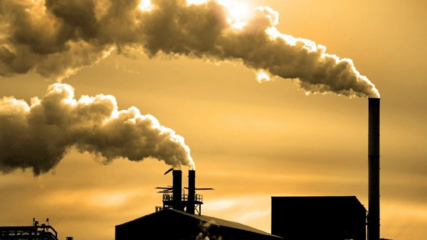 Η πολιτική μείωσης του άνθρακα είναι ευκαιρία για επικράτηση των ΑΠΕ