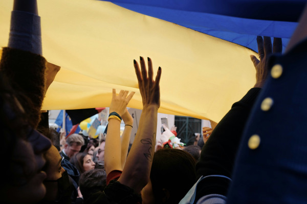 Γιάννης Τριήρης: Η «ψευδαίσθηση» της Μέσης Ανατολής και το Ουκρανικό αδιέξοδο