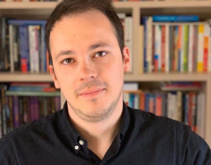 Μίλτος Ζαμπάρας: Πριν ακόμα τελειώσει το φιάσκο των επιδοτήσεων ρεύματος αποκαλύφθηκε και το επόμενο
