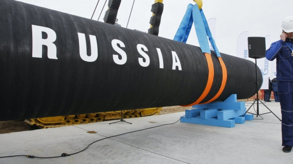 Βρετανία: Οι εισαγωγές ρωσικού πετρελαίου θα τερματιστούν έως τα τέλη του 2022