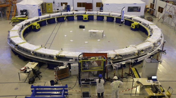 Γαλλία: Ξεκίνησε η συναρμολόγηση του γιγάντιου αντιδραστήρα του ITER