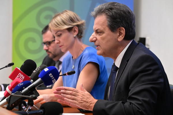 Στα 10 ευρώ ανά μεγαβατώρα η έκτακτη εισφορά - Εν αναμονή των επιδοτήσεων στα νοικοκυριά