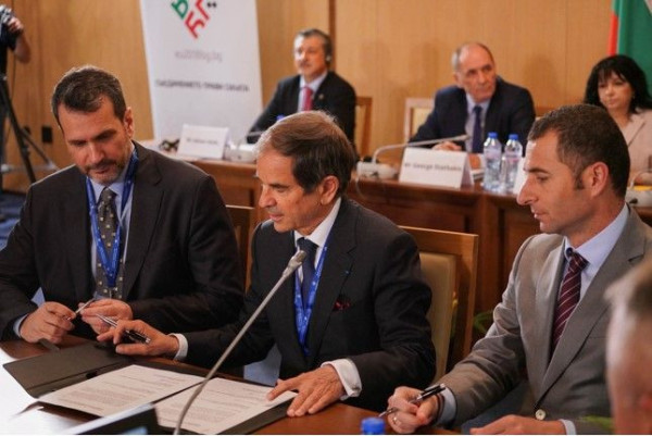 ΔΕΠΑ: Η εταιρεία ICGB AD υπέγραψε τις βασικές συμφωνίες για την έναρξη των επενδύσεων και των δραστηριοτήτων κατασκευής του διασυνδετήριου αγωγού φυσικού αερίου Ελλάδας-Βουλγαρίας IGB