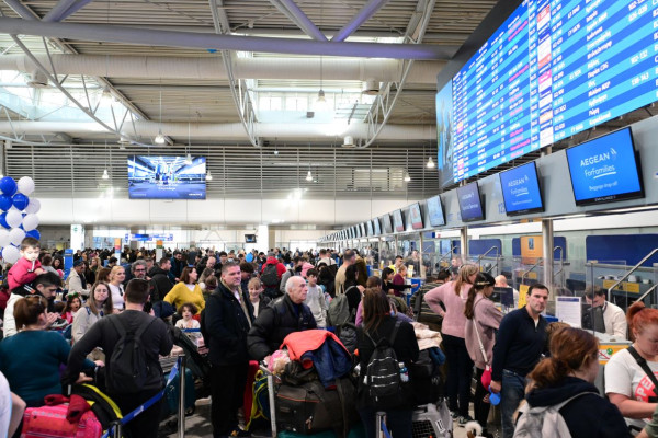Συναγερμός στην Ευρώπη για έλλειψη αεροπορικών καυσίμων - Κίνδυνος ακυρώσεων πτήσεων το καλοκαίρι
