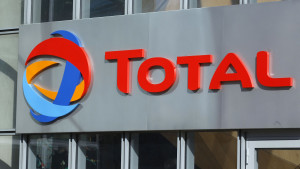 Total: Ανακοίνωσε την πώληση των επιχειρήσεών της σε ρητίνες